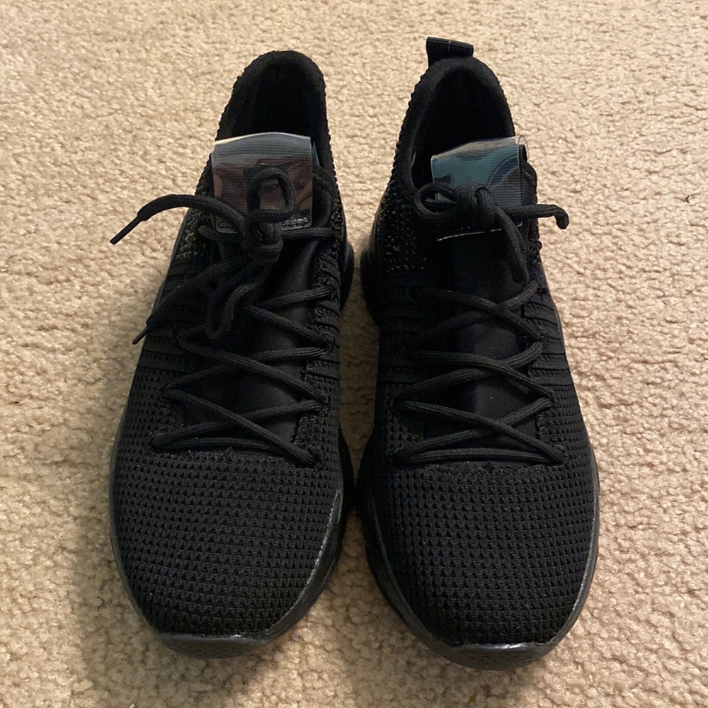 Sparkly black tennis shoes